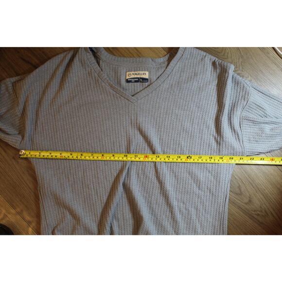 Magellan Outdoors Boyfriend Fit Waffle Knit V-Neck Long Sleeve Top Tan Women’s L - Picture 3 of 5
